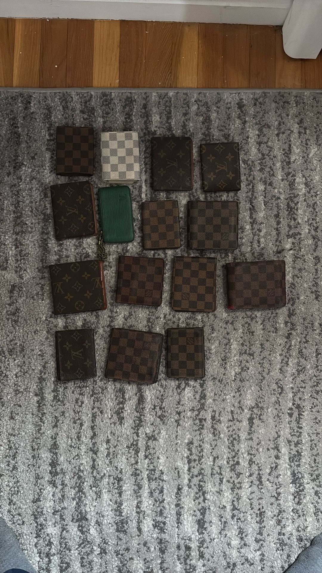 Louis Vuitton Wallets (Need Gone Fast)