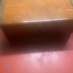 Wood Chest 