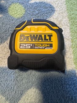 DeWalt 25ft Tough Series Tape Measure
