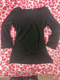 Small black half sleeve top