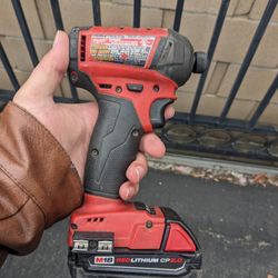 Milwaukee 1/4th Hex Impact Driver Drill