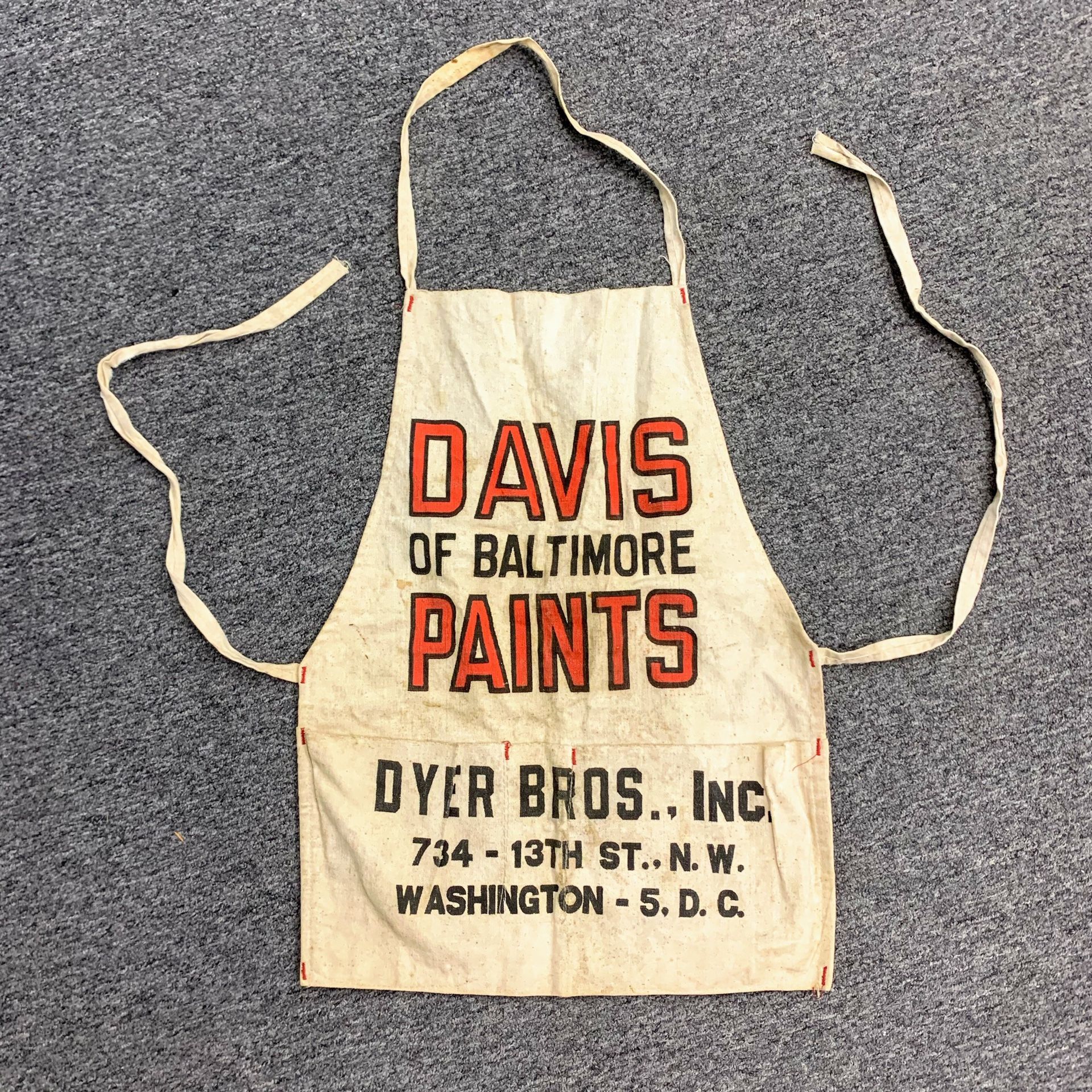 Vintage Small Davis Paints of Baltimore / Dyer Bros. Inc. of Washington DC Apron