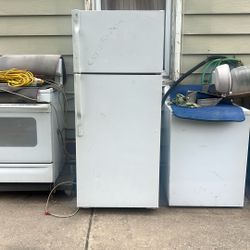 Refrigerator Used In Very Good Condition 