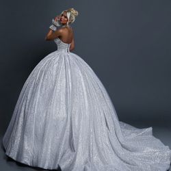 ✨ Luxury Sparkling Ball Gown Wedding Dress – Custom Handmade