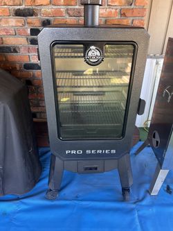 Pit Boss Smoker 