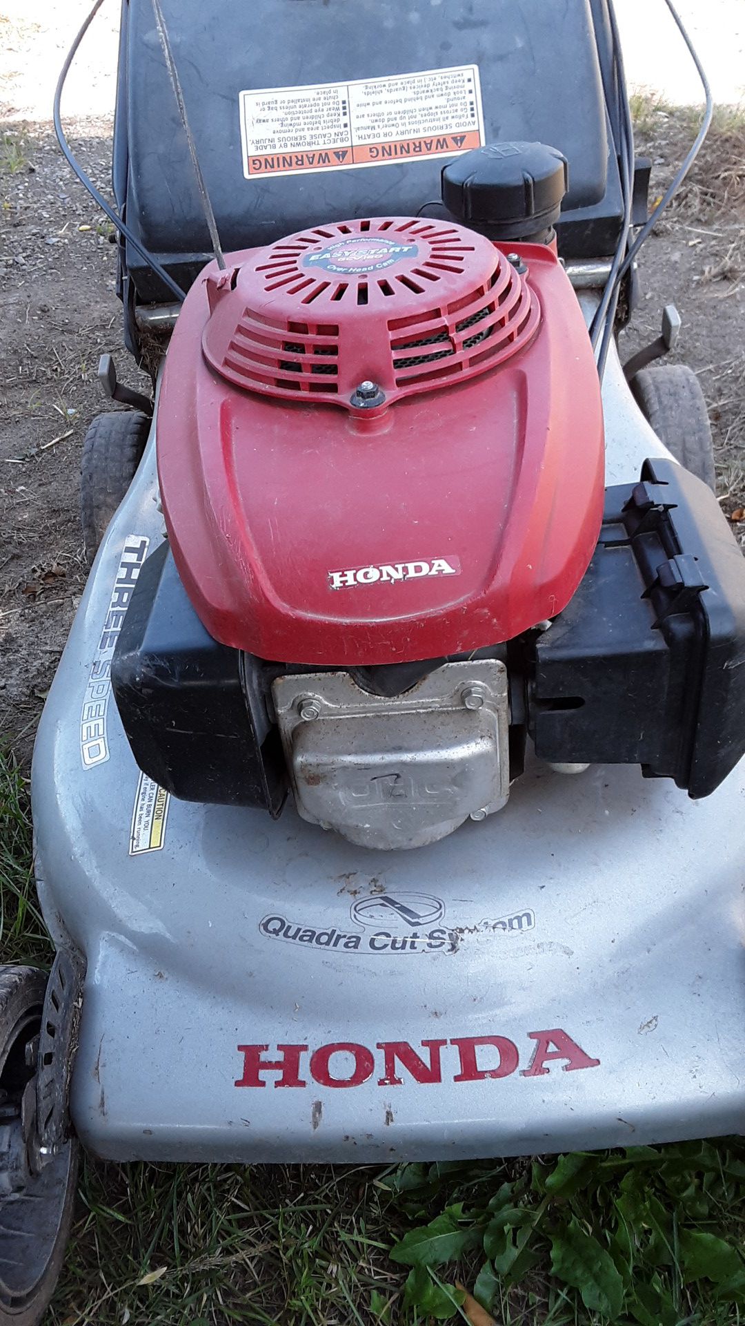 Honda high performance easy start. Self-propelled lawn mower