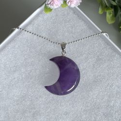 Natural Amethyst Moon 🌙