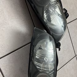 Nissan Sentra Head Lights