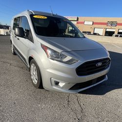 * 2019 FORD TRANSIT CONECT XLT*