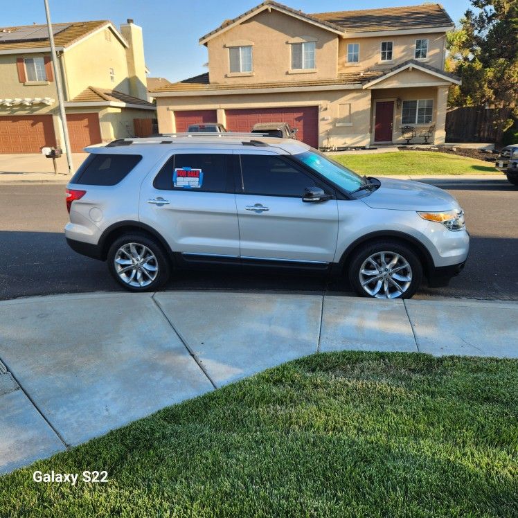 2013 Ford Explorer
