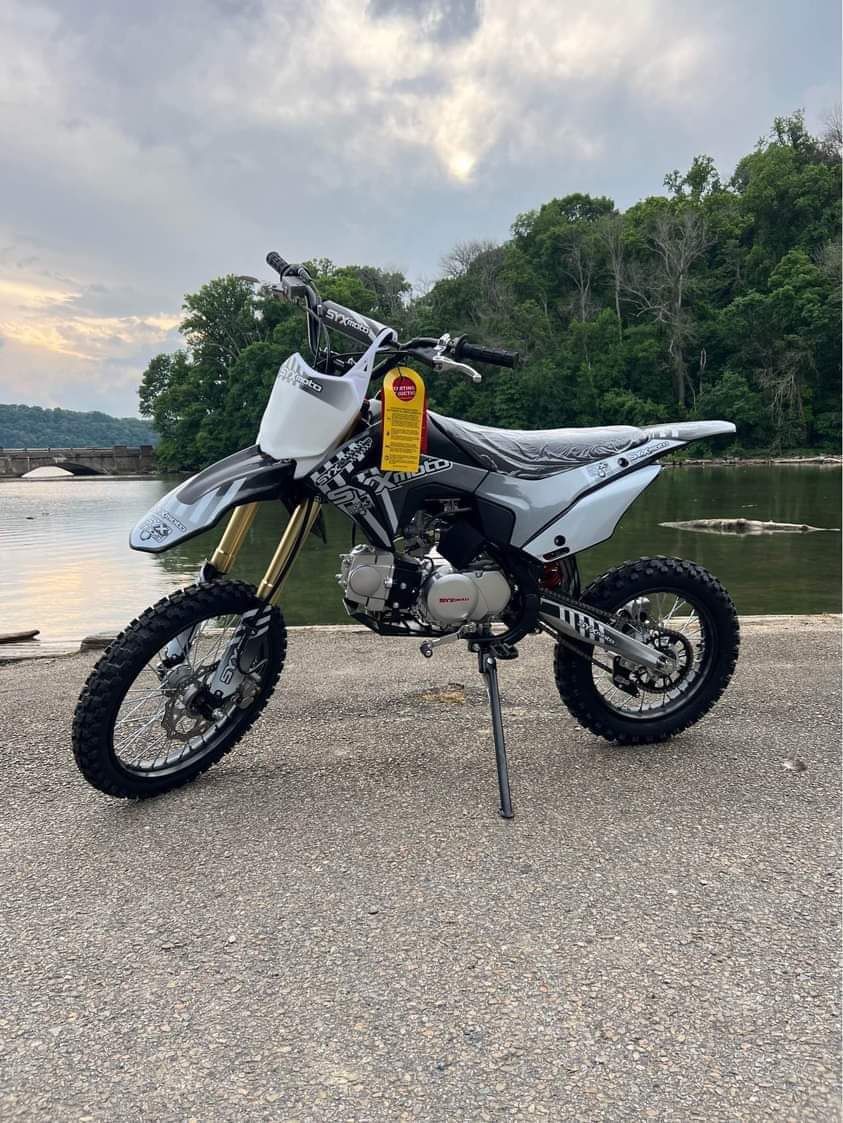 Brand New Dirt Bike 