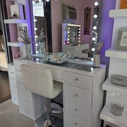 Vanity with Bluetooth