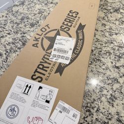 (never Used Before) Guitar  Aklot Stryde Series (model STR-Crest)