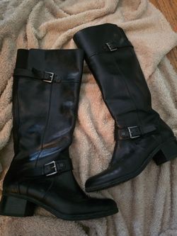 Knee High Black Bandolino Boots. Size 7.5