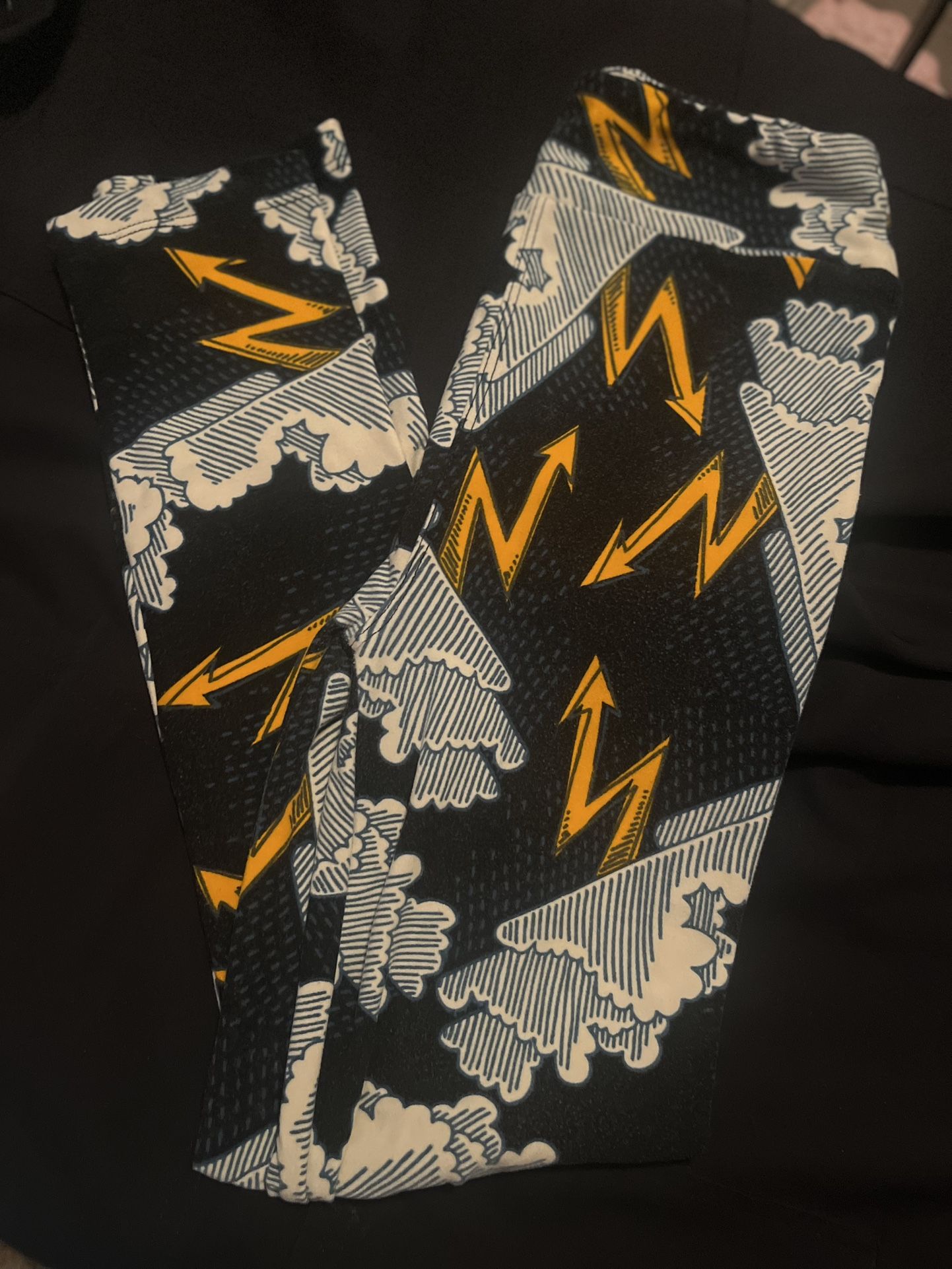 Lularoe L/XL Clouds Rain and Lightning Kids Legging