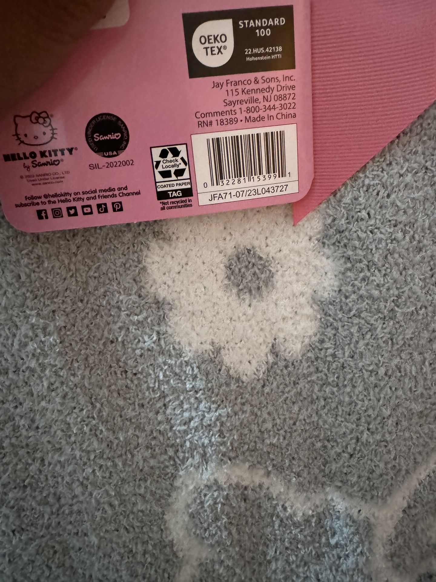 Hello Kitty Super Soft Throw 50” X 60” New 