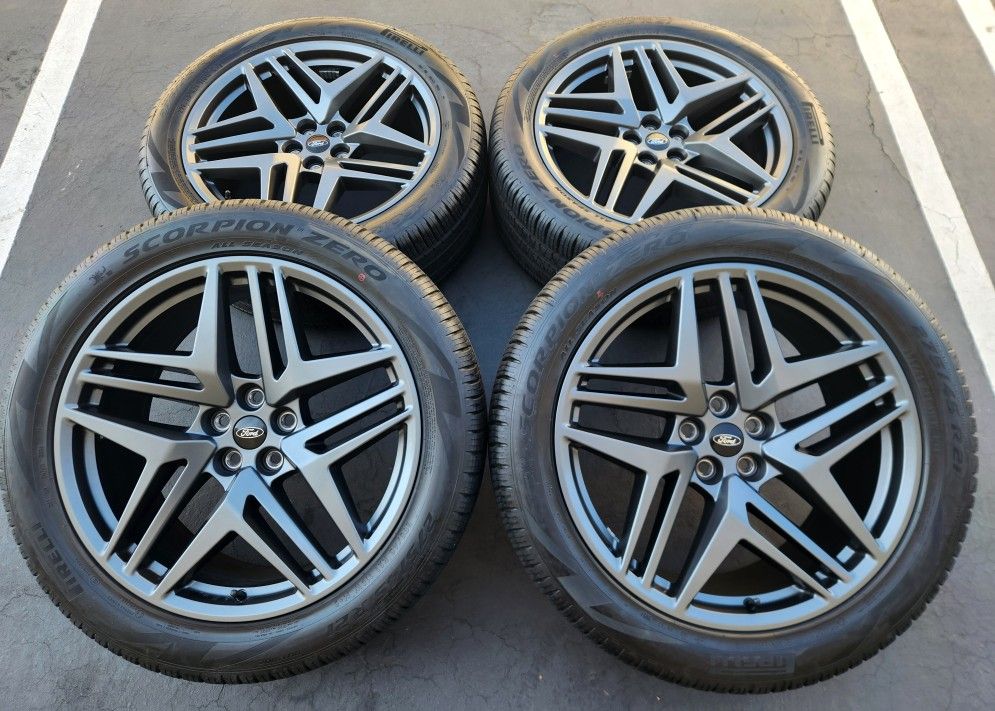 21" Ford Explorer ST 2025 New OEM Wheels and Tires