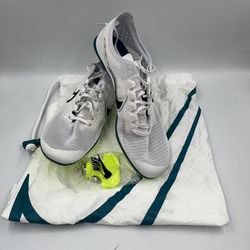 NEW Nike Mamba V6 Men’s Track Running Spike Shoes Size 9.5 With Carrying Bag NWOB