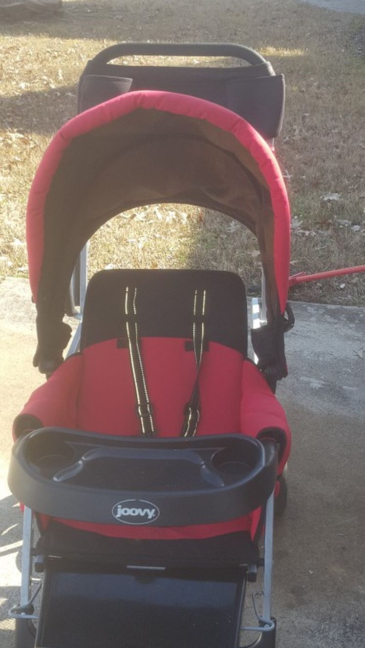 Joovy Double stroller Come With Infant Carseat Holder