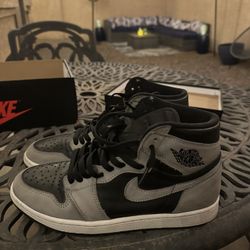 AIR JORDAN 1 RETRO HIGH OG SHADOW 2.0 (size 9.5 Men’s)