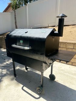 Green Mountain Grill (works great)