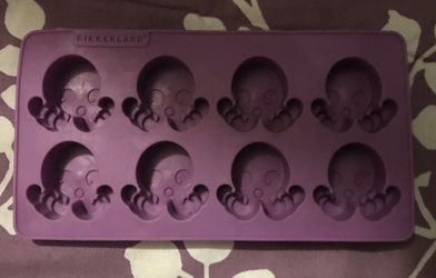 Ice or candy mold