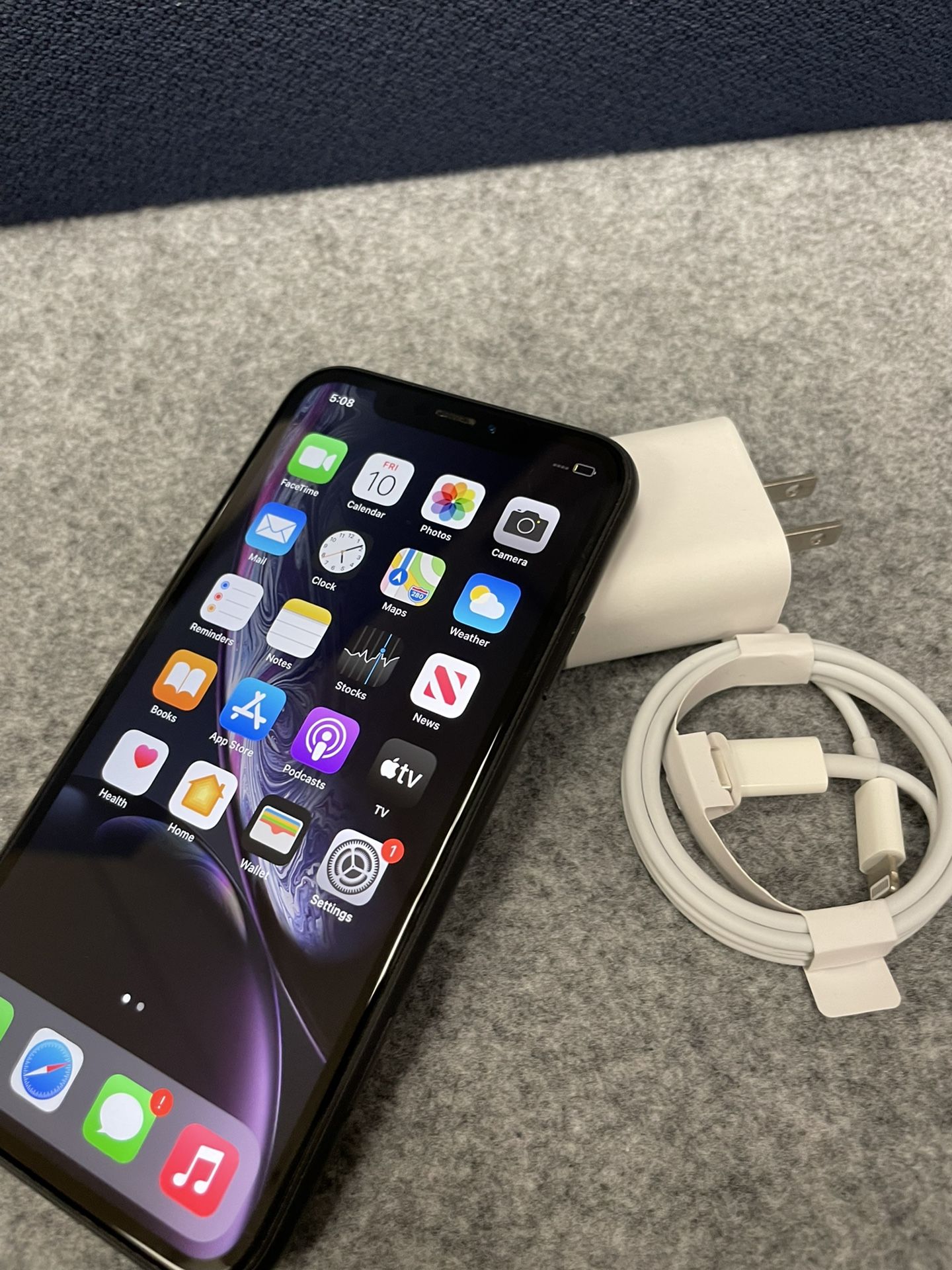 Factory Unlocked Apple iPhone XR 64GB sold with warranty $290