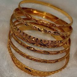 Gold Bangles Set 
