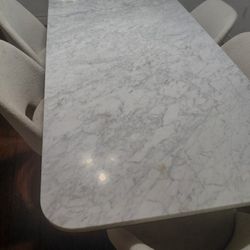 Dining Room Table With Chairs 