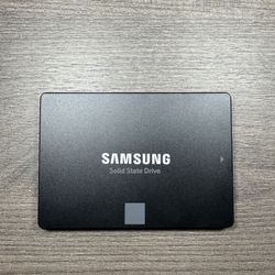 1TB Samsung 860 Evo 2.5” SSD