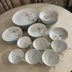 Red Floral Dinnerware Set
