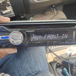 STEREO SONY CD AUX GOOD CONDICIÓN ABLO ESPAÑOL