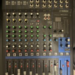 Yamaha MG12XU with Effects 