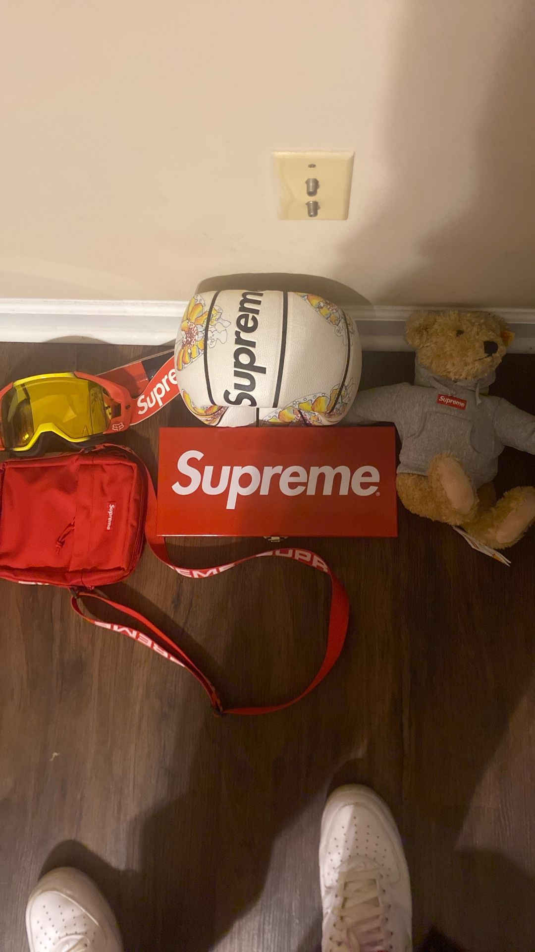 Supreme Accessories