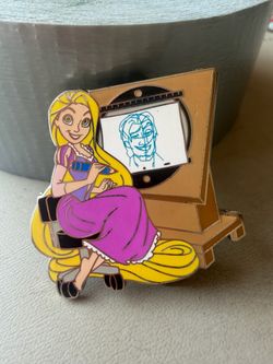 Disney Disneyland Annual Passholder DLP Drawn to Desk Pin Rapunzel Flynn Rider