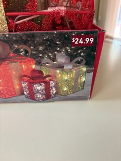 Xmas lighted gift boxes NEW