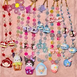 Beaded Phone Charms 💗