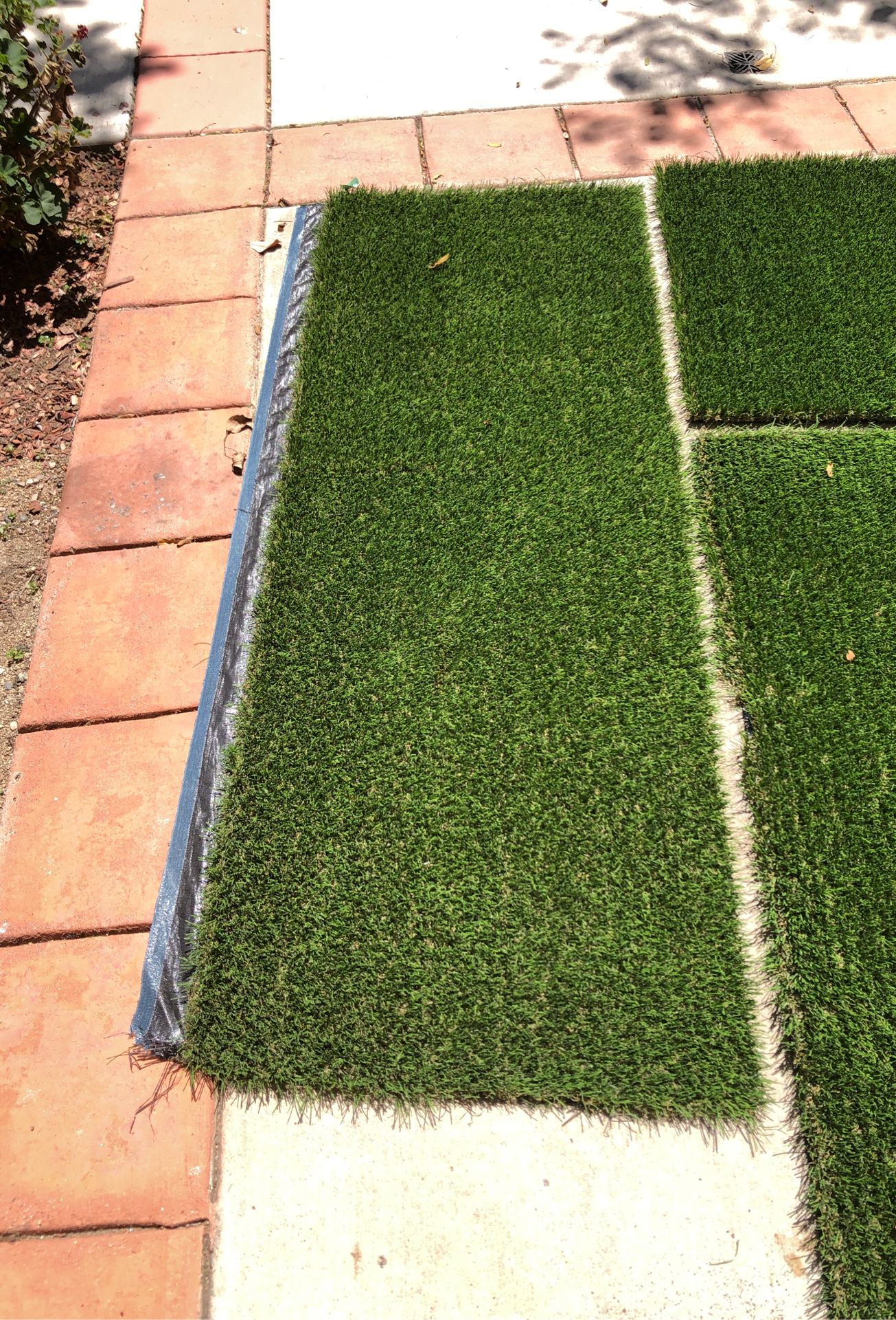 Artificial Turf remnants Sold all together or separate 10.5 x 6’ for