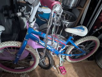 Girl Bike Free