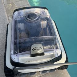Jacuzzi Pool Cleaner