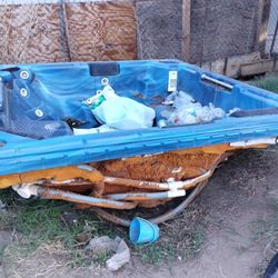 Free Jacuzzi 