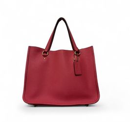 Coach Tyler Carryall