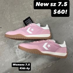 Converse Size 7.5 Women’s 