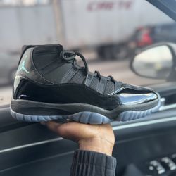 Air Jordan 11 “Gamma Blue”