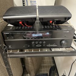 YAMAHA Audio Receiver With 2 Speakers