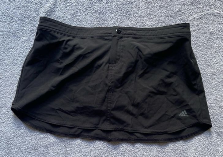 Woman’s Adidas Skort Sz M