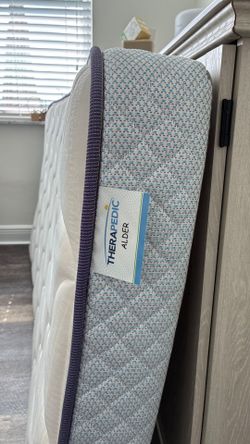 Twin matress