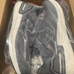Adidas Ultra Boost 20