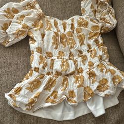 White and Gold Floral Puff Sleeve Top