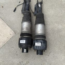 Used 2003 E500 Mercedes Benz front airbag suspensions